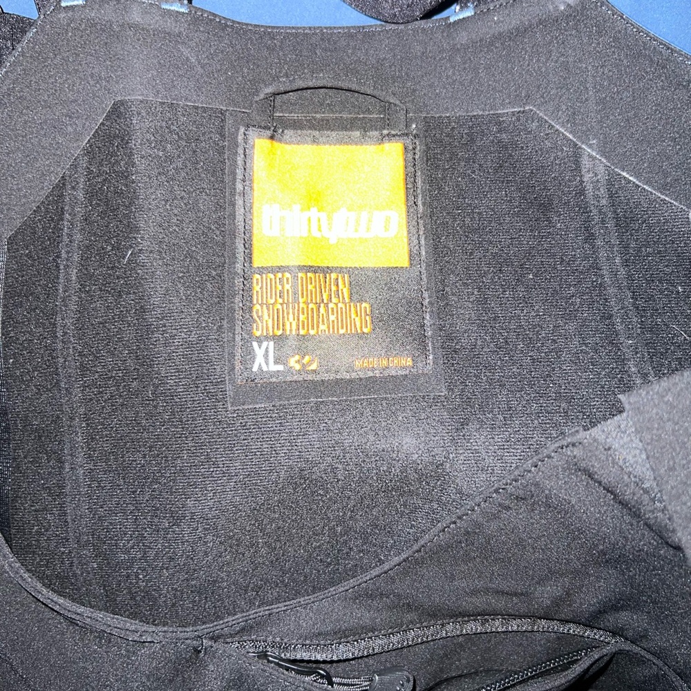 ThirtyTwo Snow Pants - Picture 3 of 3